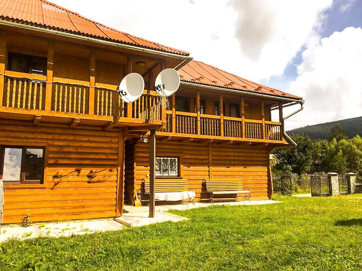 U Yaremyna Vila Mykulychyn Exterior foto